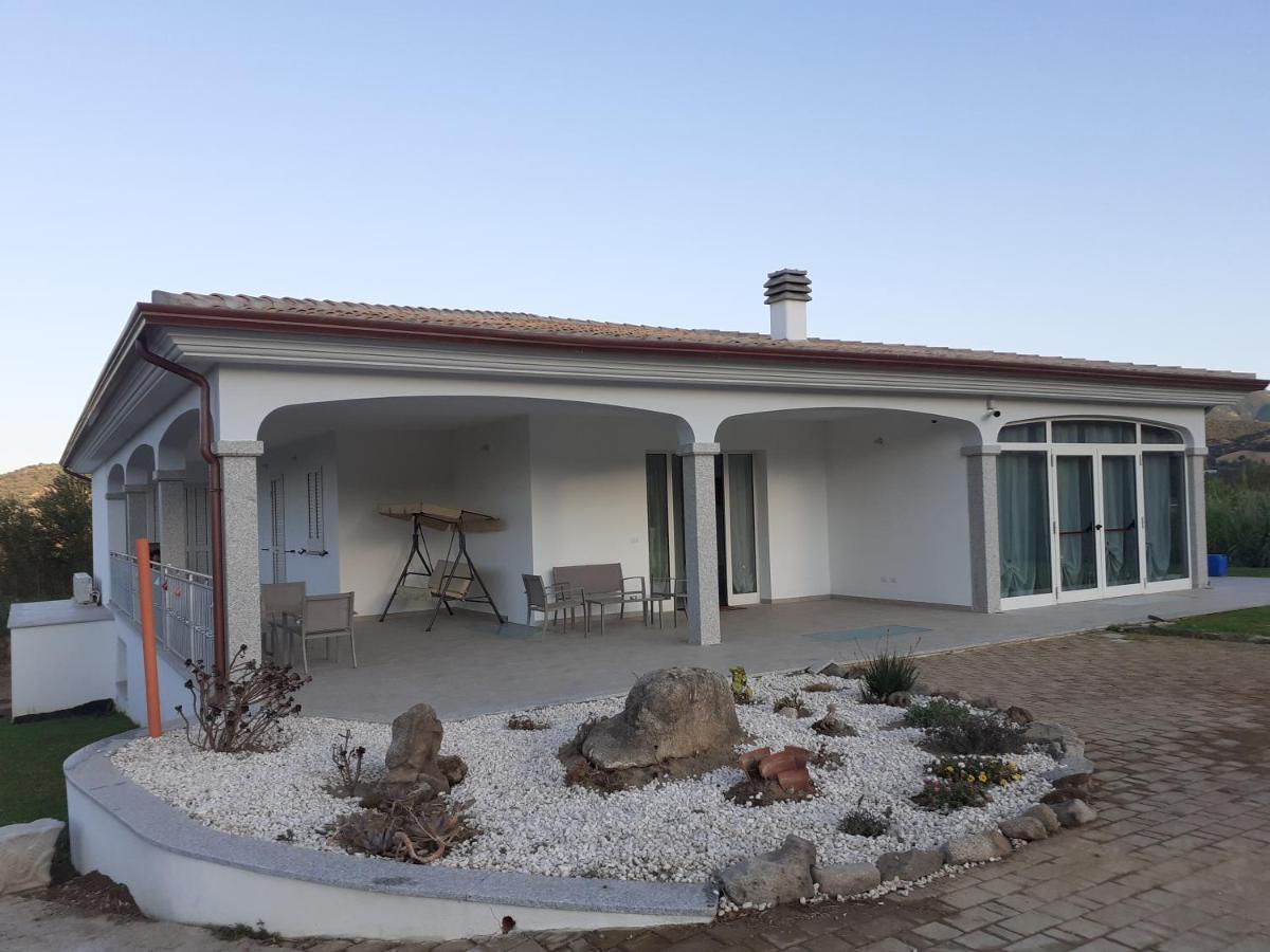 Agriturismo B&B Mares E Montes De Marrante Siniscola Exterior foto